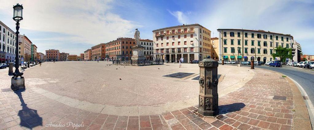 "Dueemme Lodge" , A Pochi Passi Dal Porto Livorno Luaran gambar